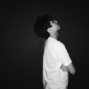 少妇淫操爱添精品一二区理论片
